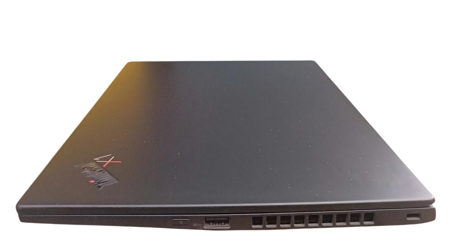Lenovo ThinkPad X1 Carbon Gen 8 - R-Ports